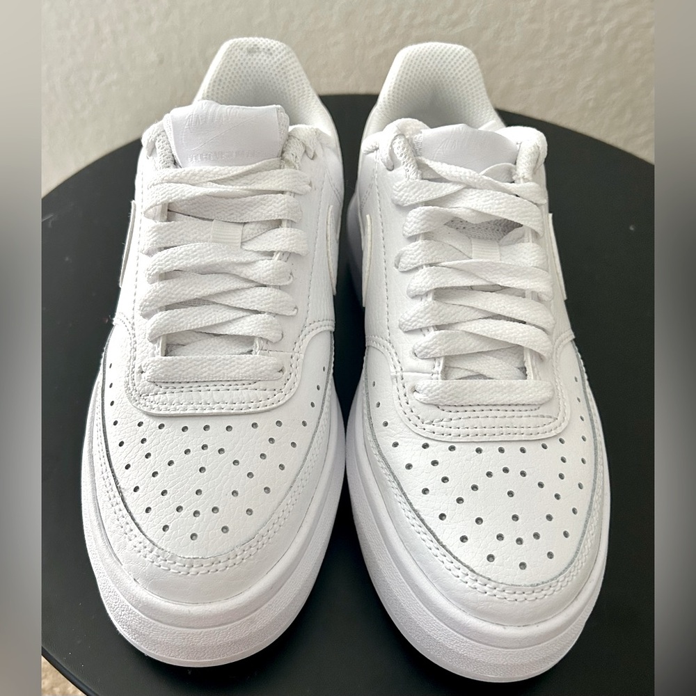 ⭐️Size 6 | Women’s Nike Air Force 1’s | Court Vision Alta